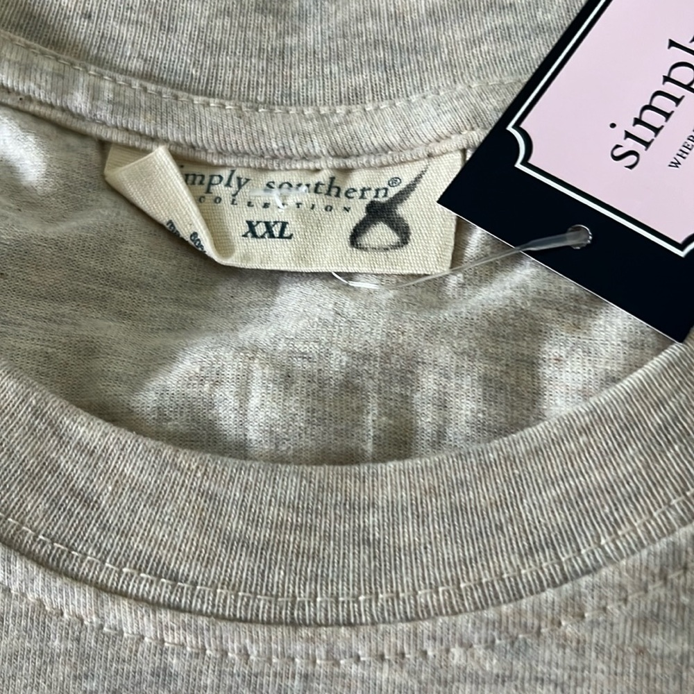 Simply Southern “Hi It’s Me - I’m The Problem It’s Me” Size XXL. Tan - Picture 3 of 3